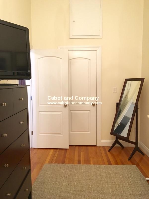 185 Beacon St, Back Bay