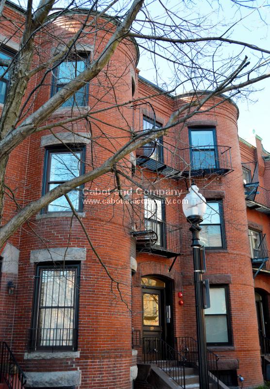 19 Cumberland St, Back Bay