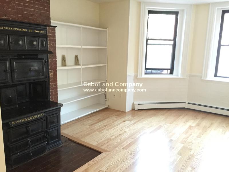 317 Commonwealth Ave, Back Bay