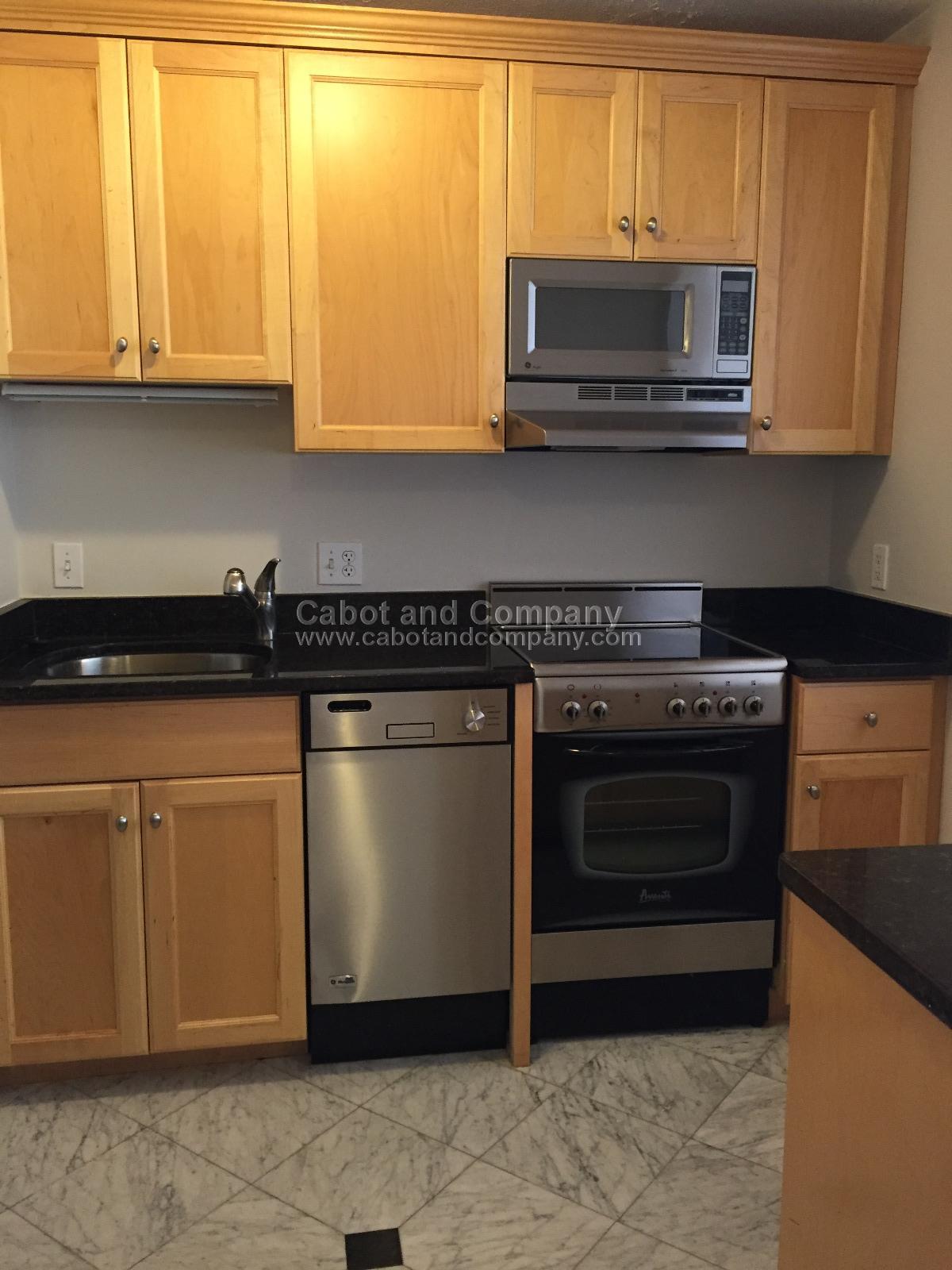 185 Beacon St, Back Bay