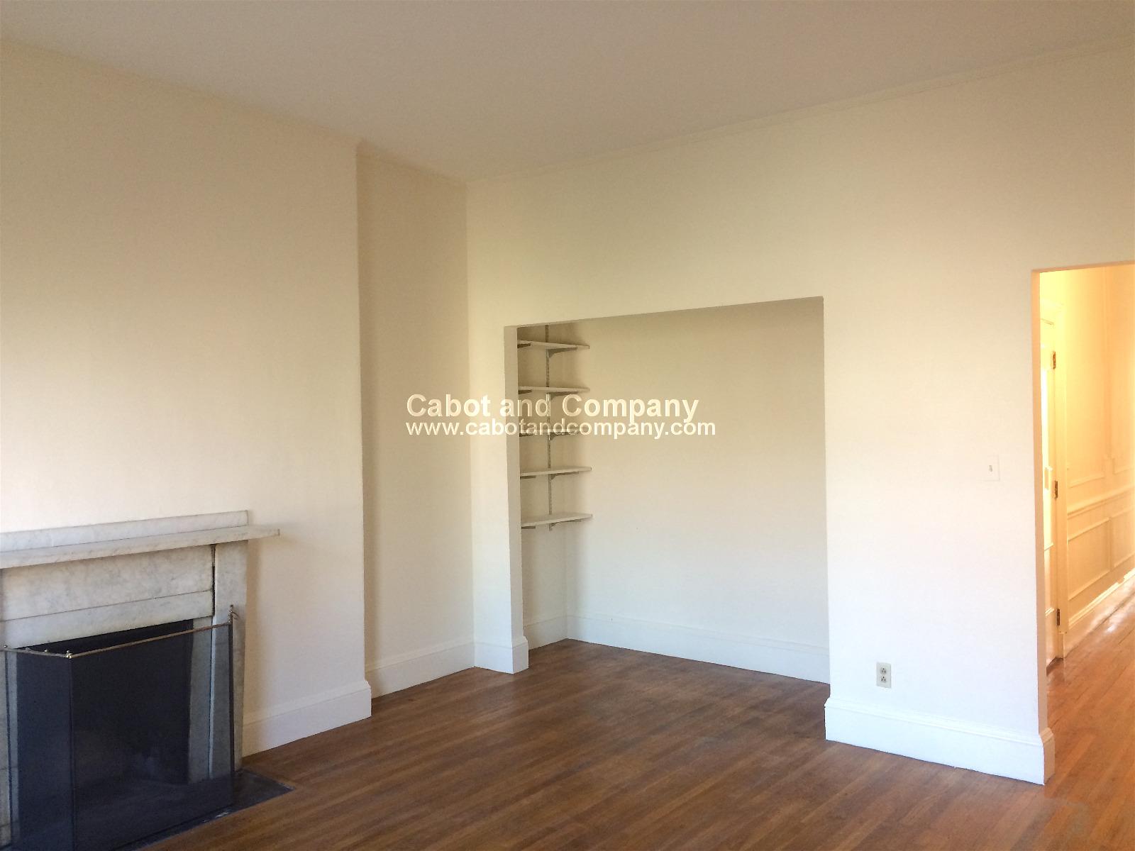 231 Beacon St, Back Bay