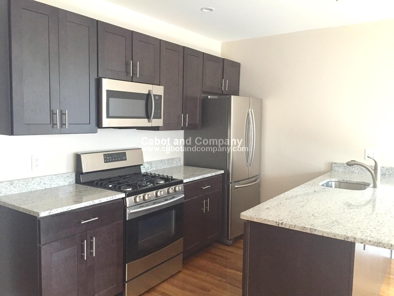 17 Plymouth St, Kendall Square