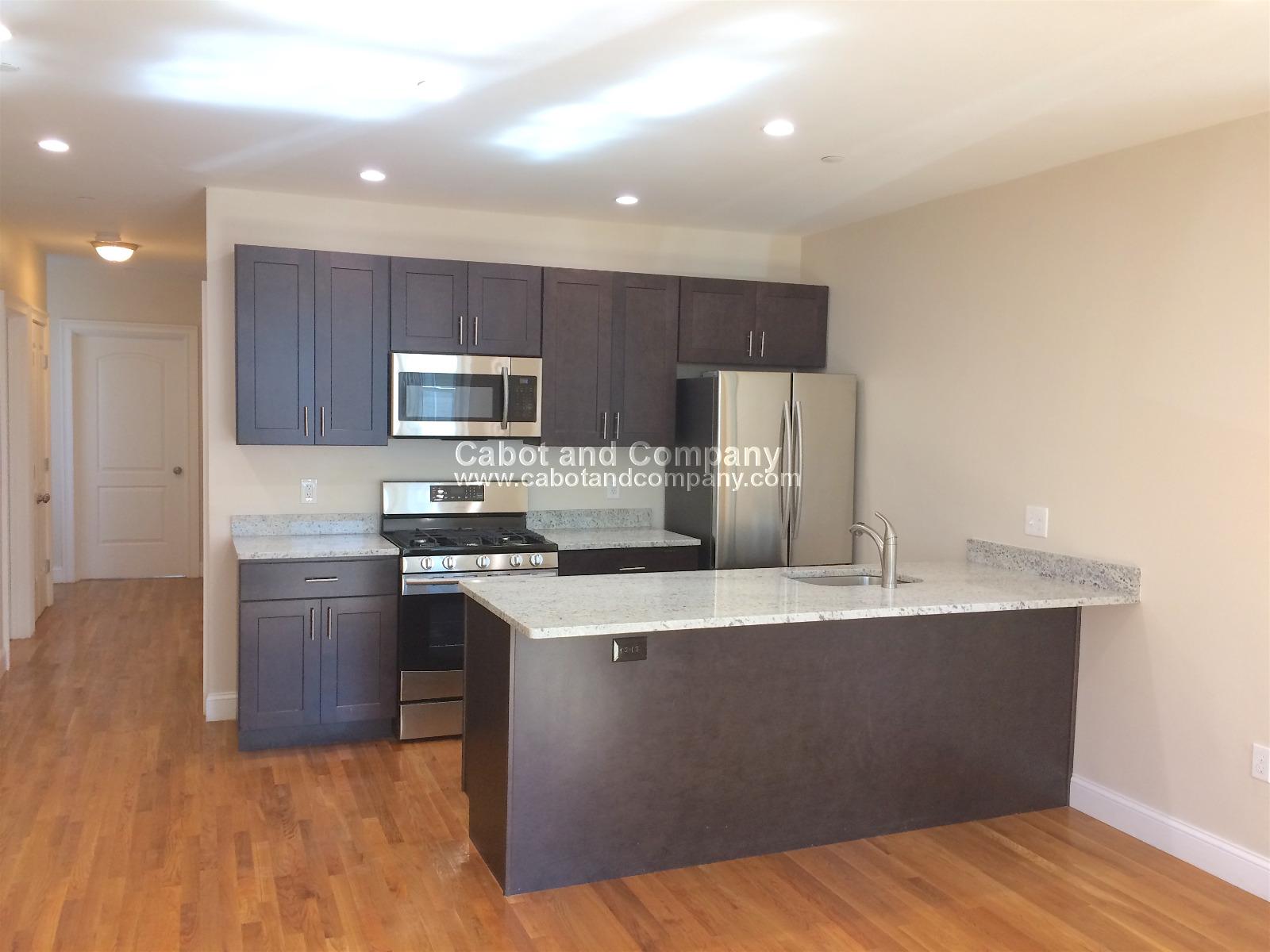 17 Plymouth St, Kendall Square