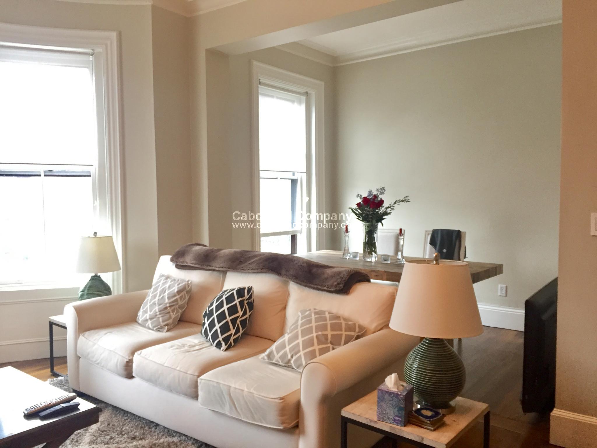 45 Concord Sq, South End