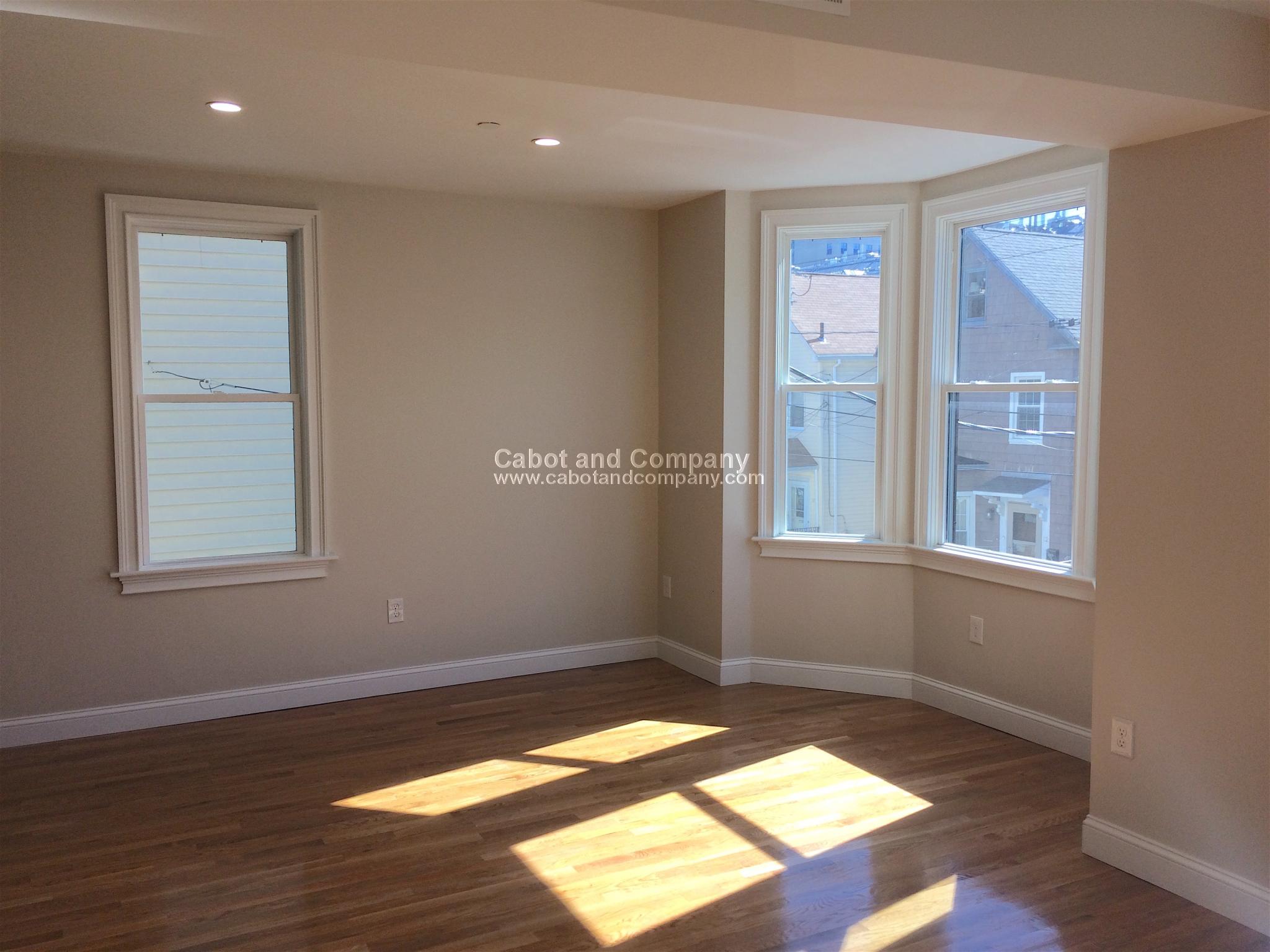 15 Plymouth St, Kendall Square