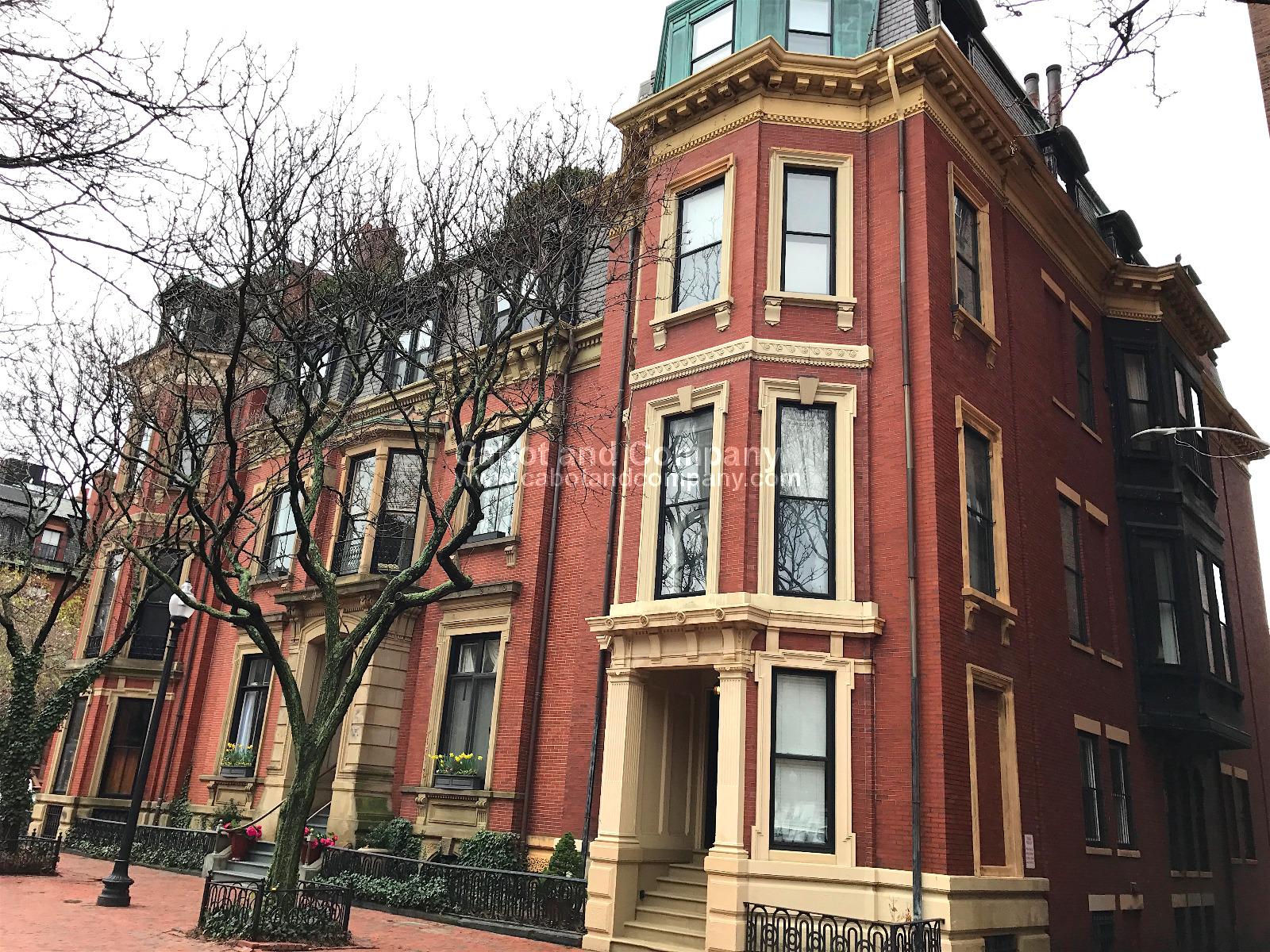 1 bed, 1 bath apartment for rent at 328 Dartmouth St Unit 12, Back Bay