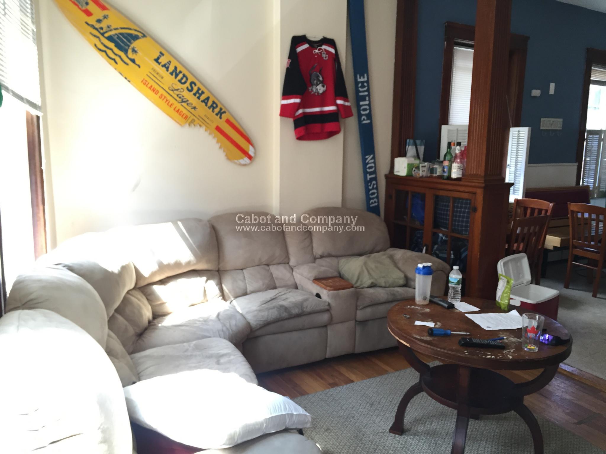 443 Hanover St, North End