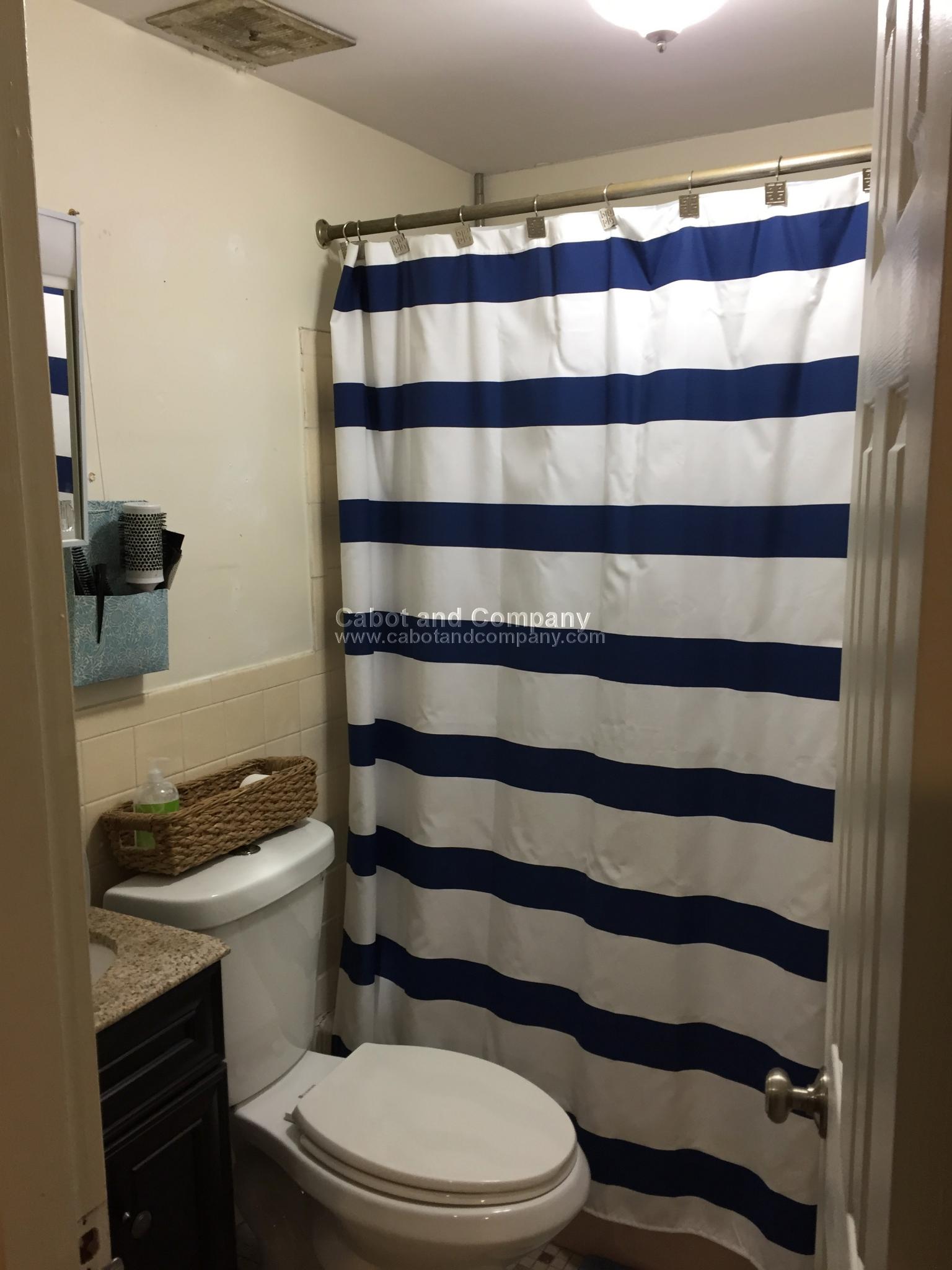 308 Newbury St, Back Bay