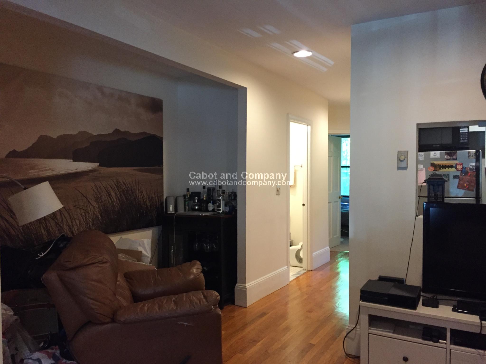 24 Yarmouth St, South End