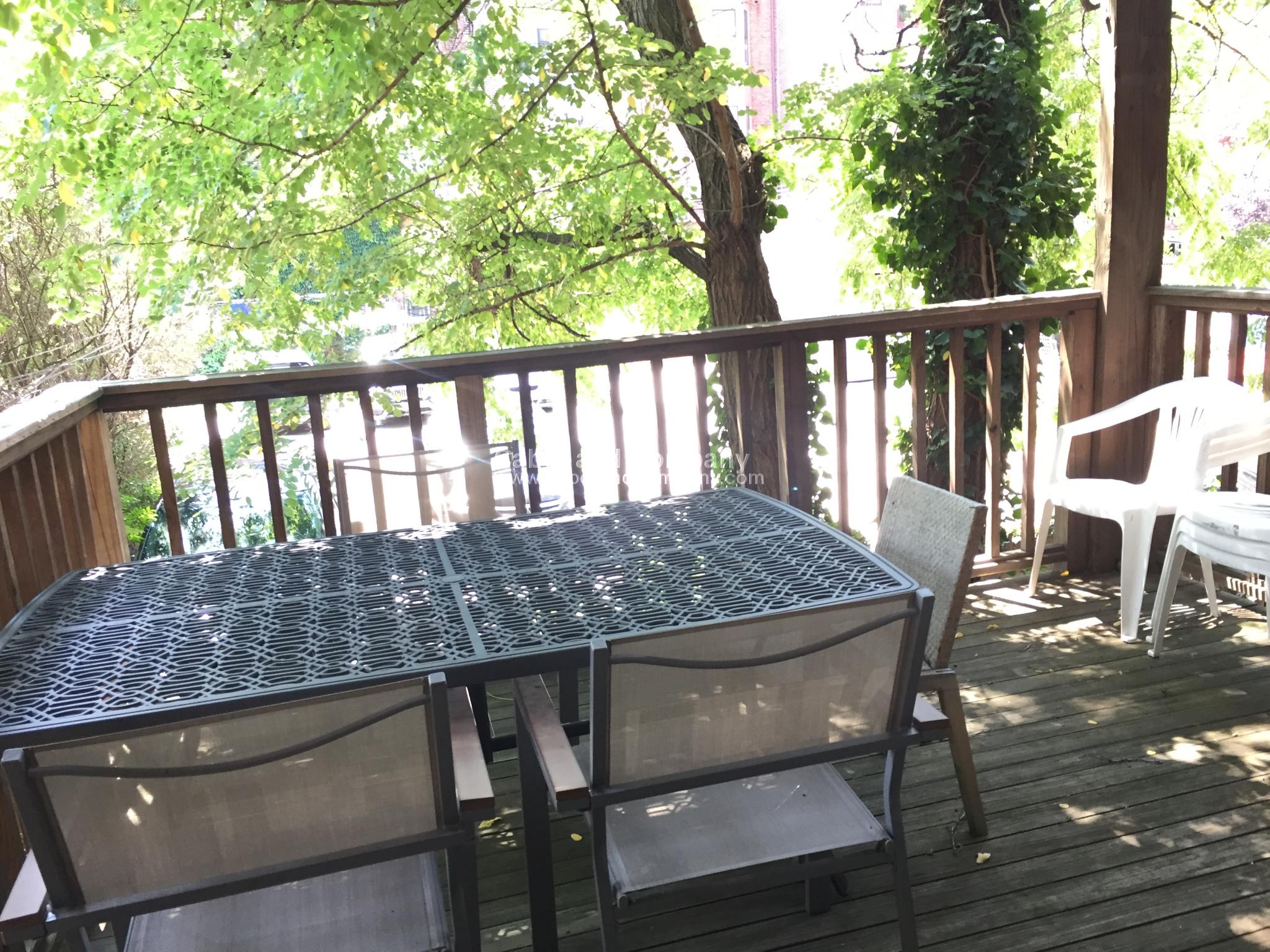 24 Yarmouth St, South End