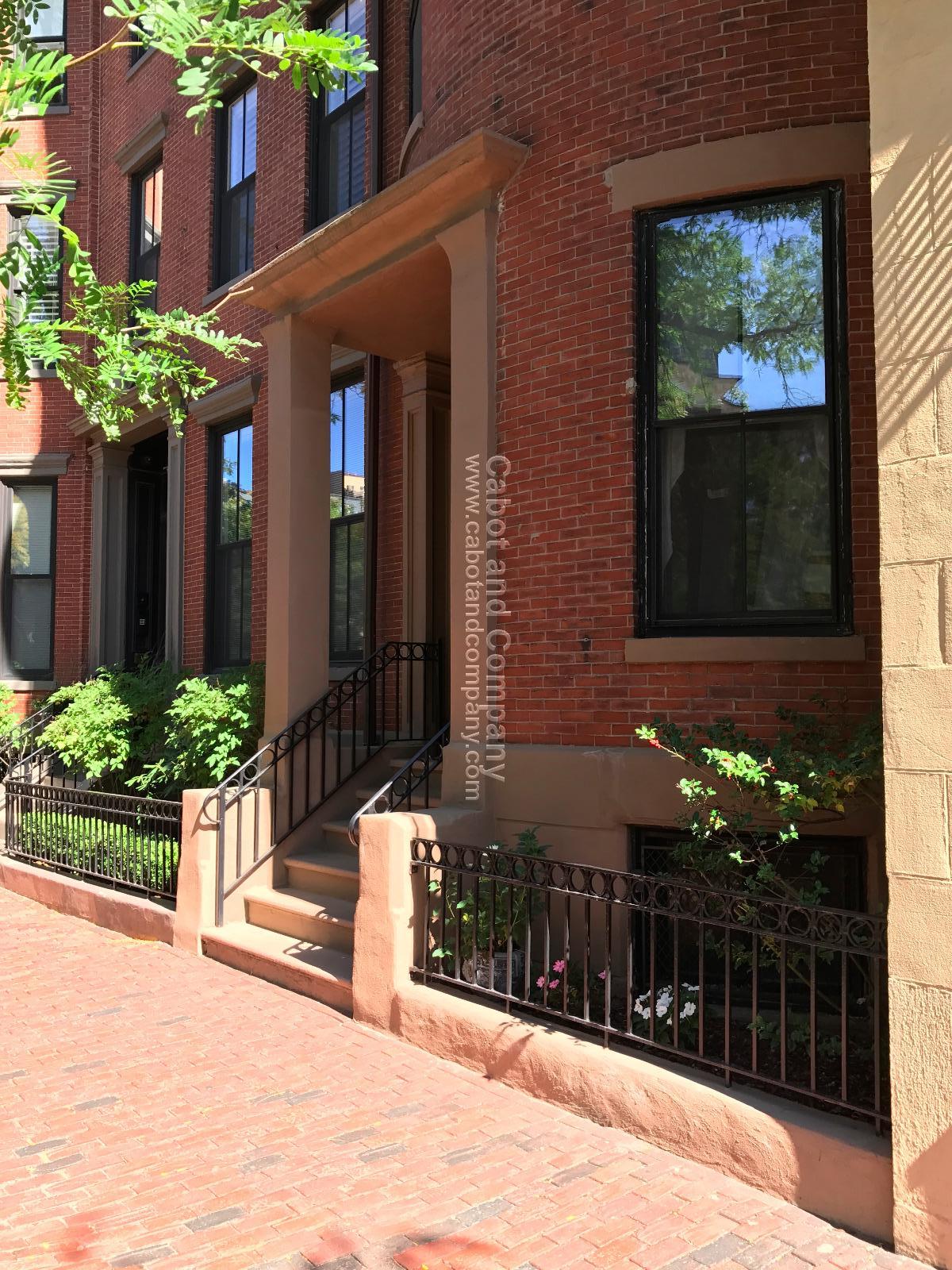 1 bed, 1 bath apartment for rent at 319 Dartmouth St Unit 2, Back Bay — photo 2 of 6