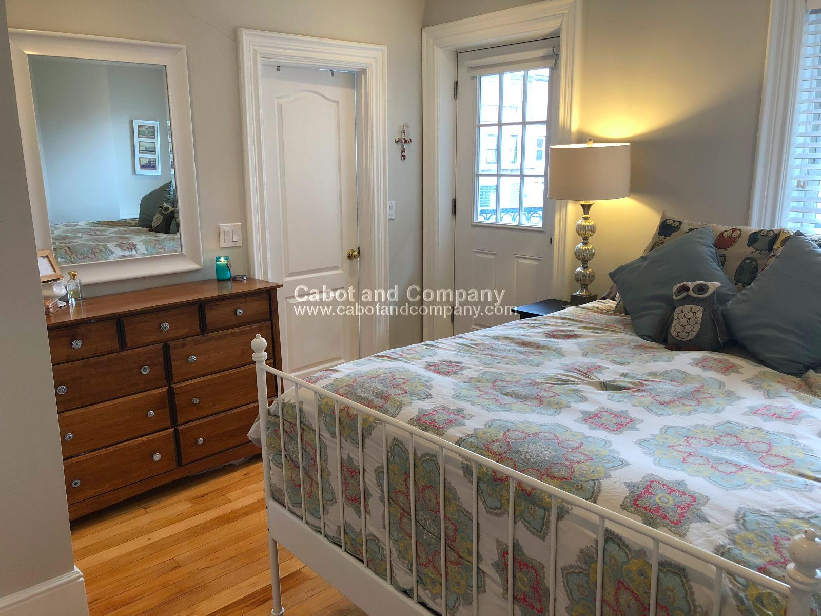 637 Tremont St, South End