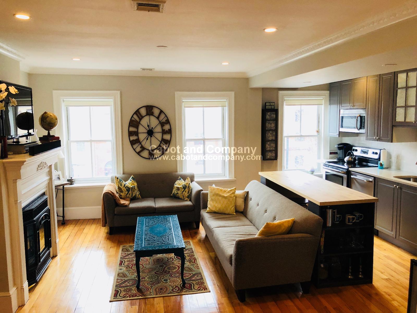 637 Tremont St, South End