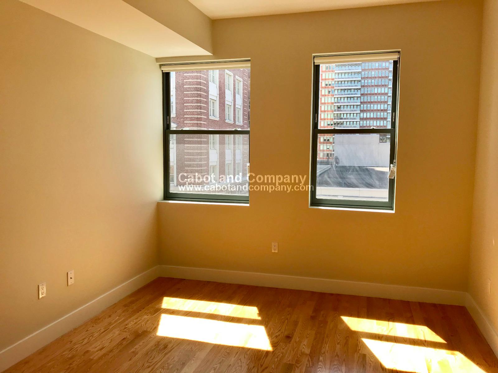 3 bed, 2 bath apartment for rent at 719 Boylston St Unit 501, Back Bay — photo 4 of 6
