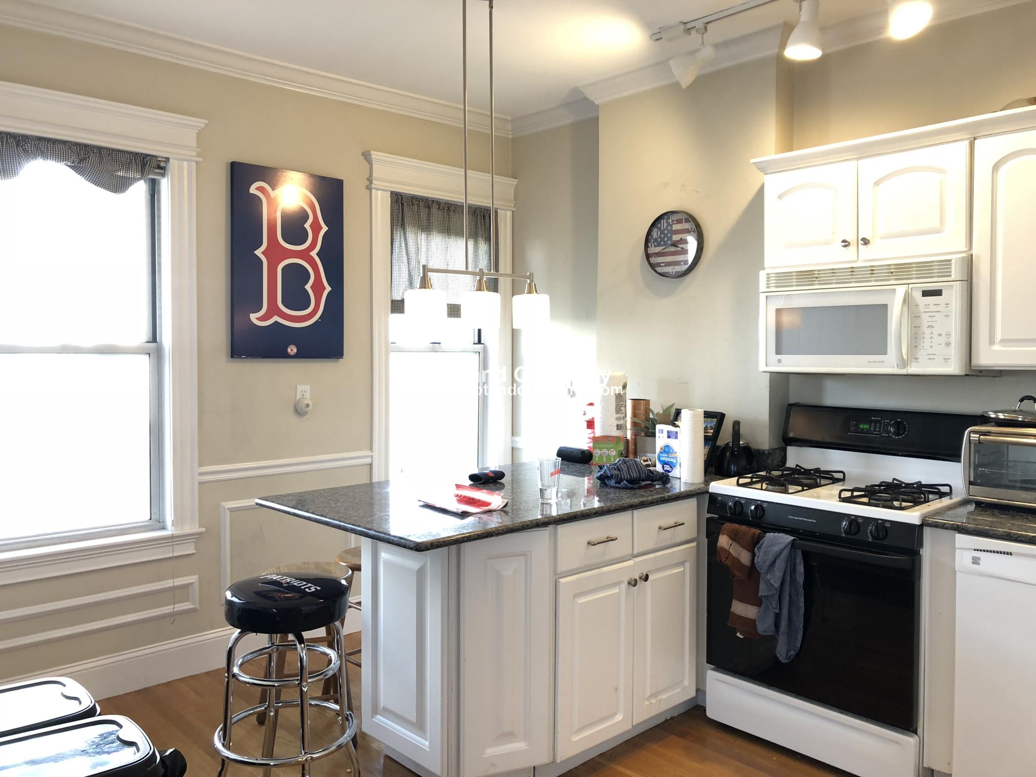 190 L St, South Boston