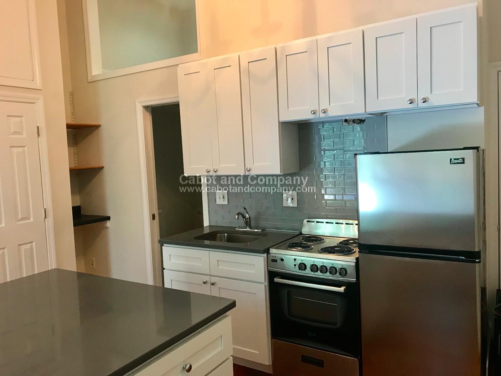 614 Massachusetts Ave, Back Bay