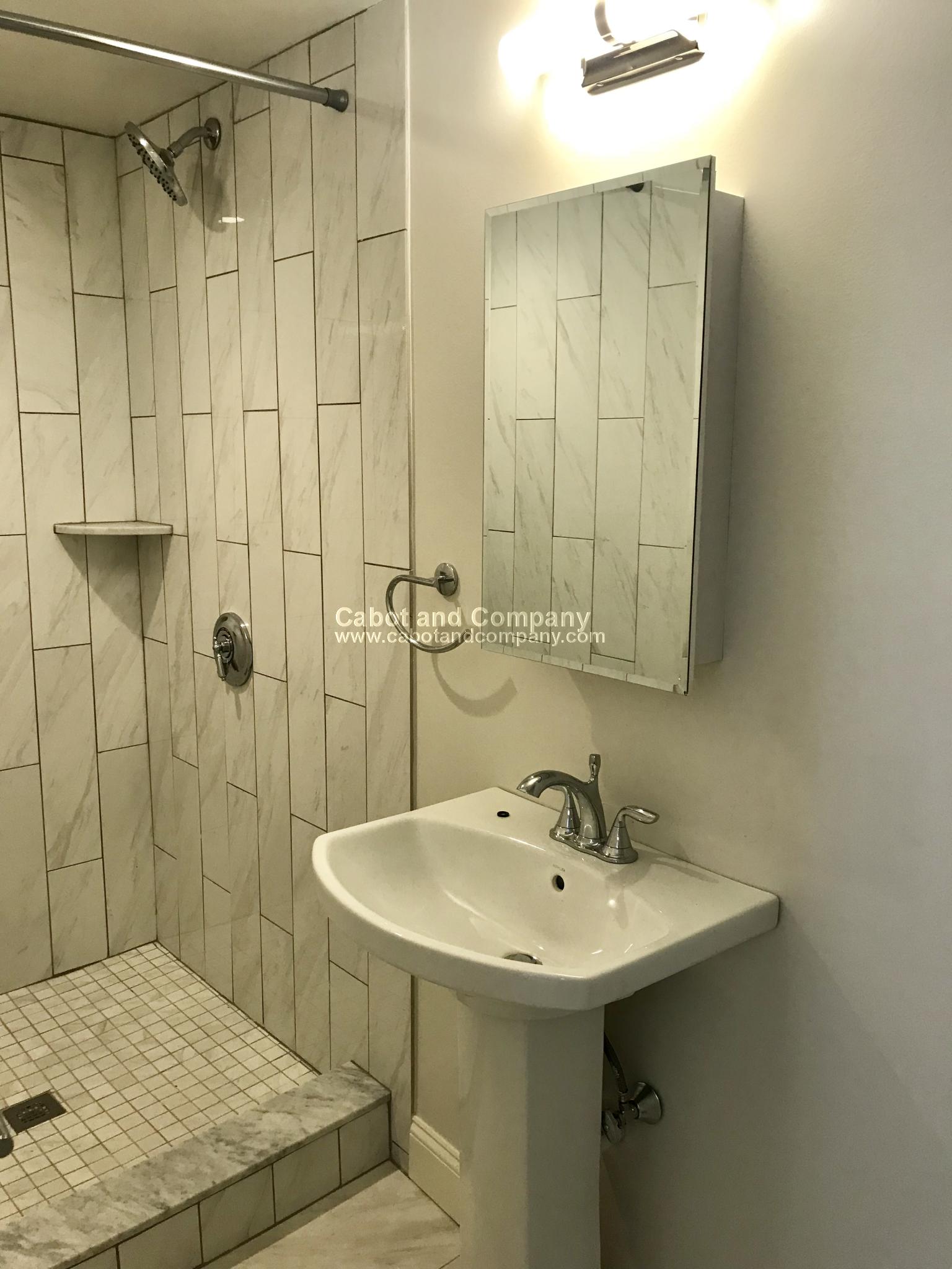 180 Endicott St, North End