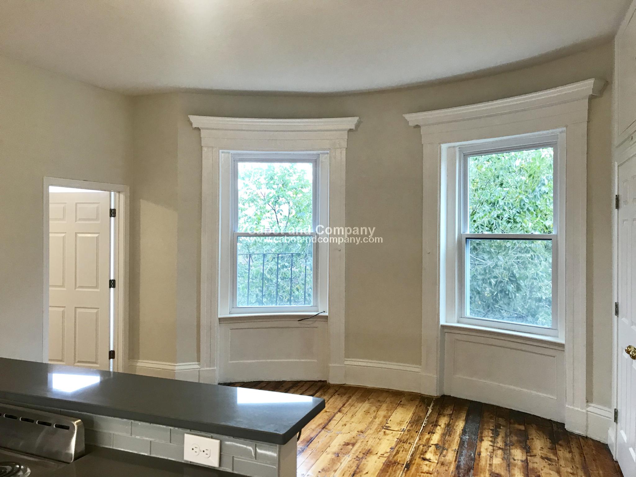 614 Massachusetts Ave, South End