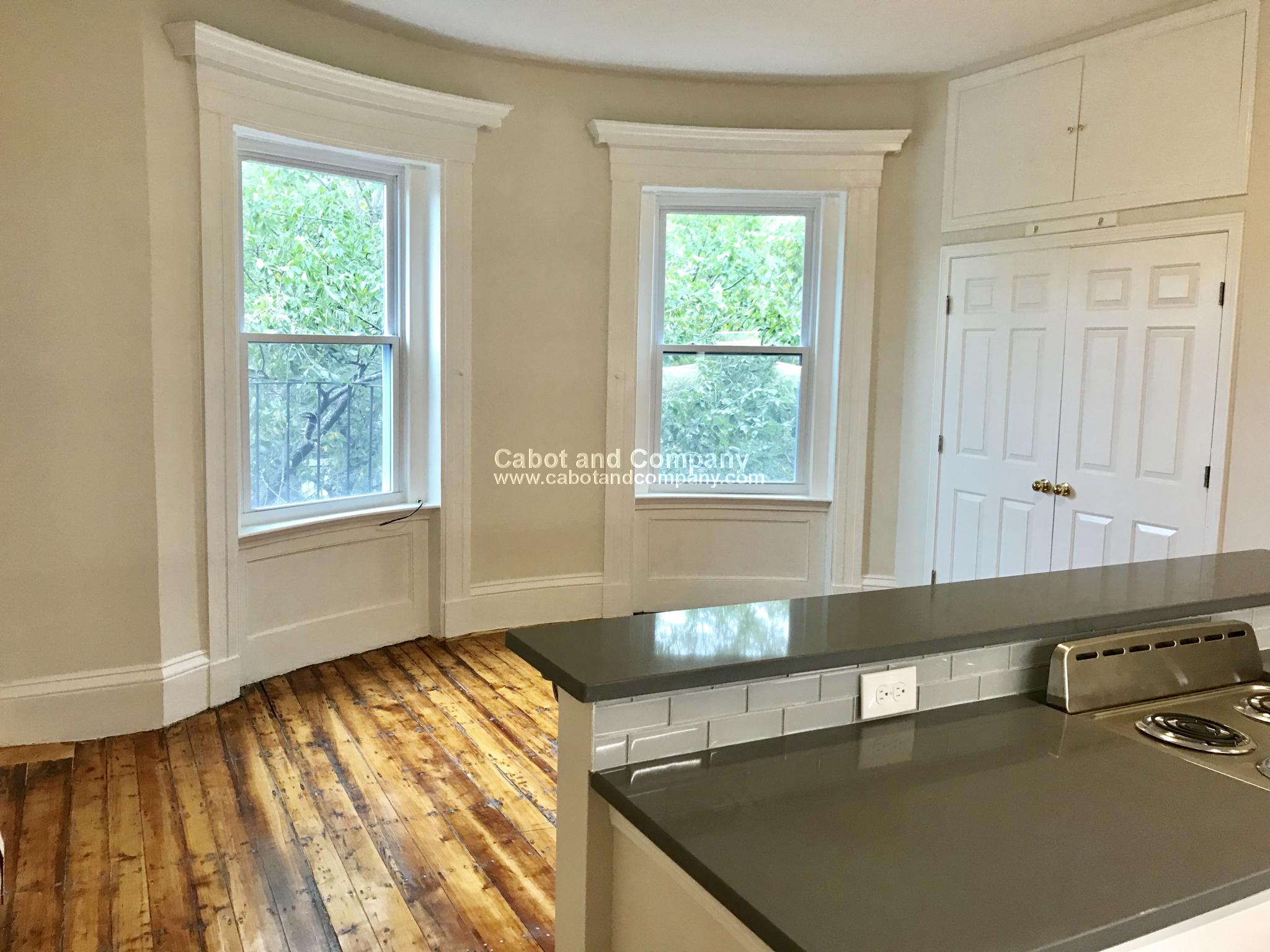 614 Massachusetts Ave, South End