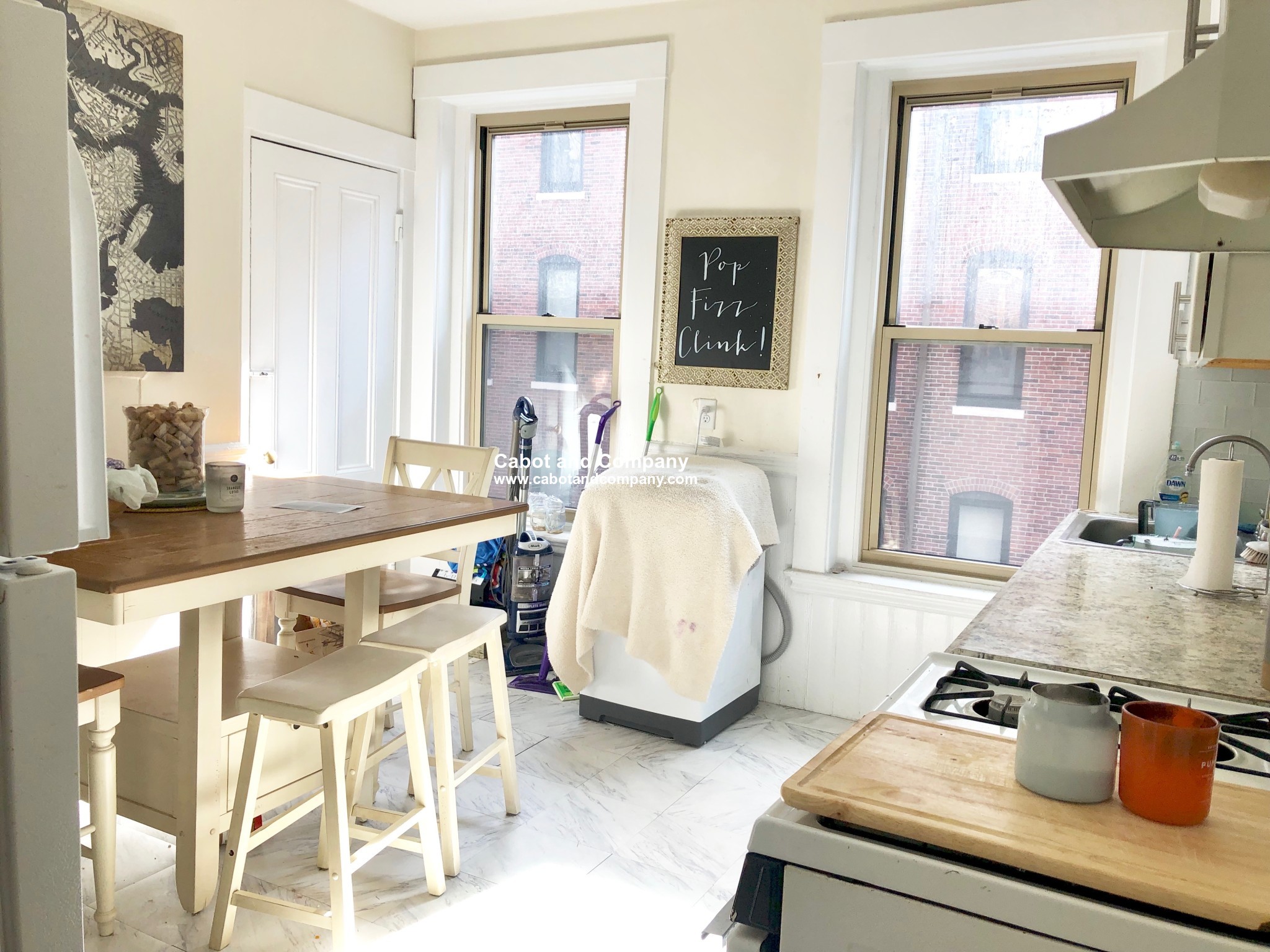 34 Isabella St, Back Bay