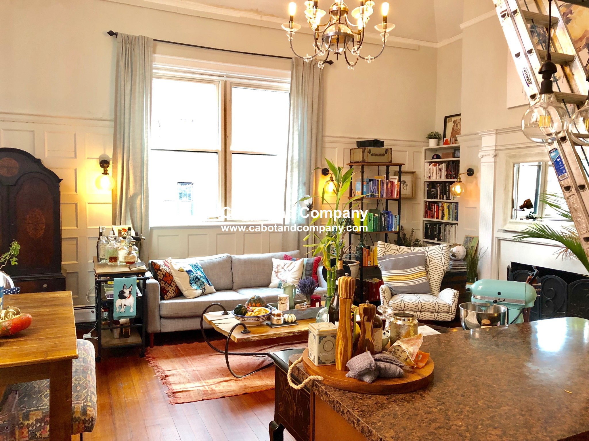 17 Exeter St, Back Bay