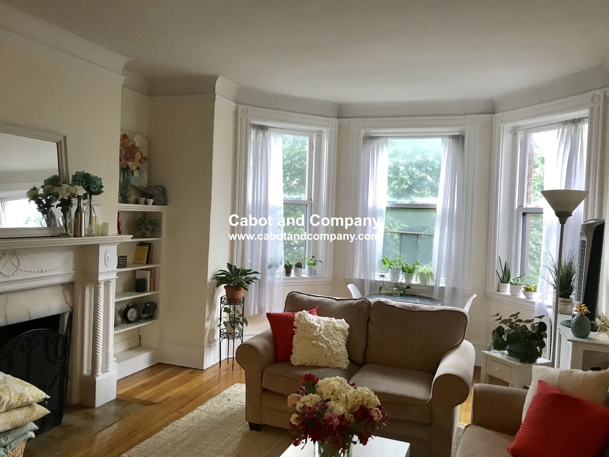 2 bed, 1 bath apartment for rent at 481 Beacon St Unit 24, Back Bay — photo 1 of 10