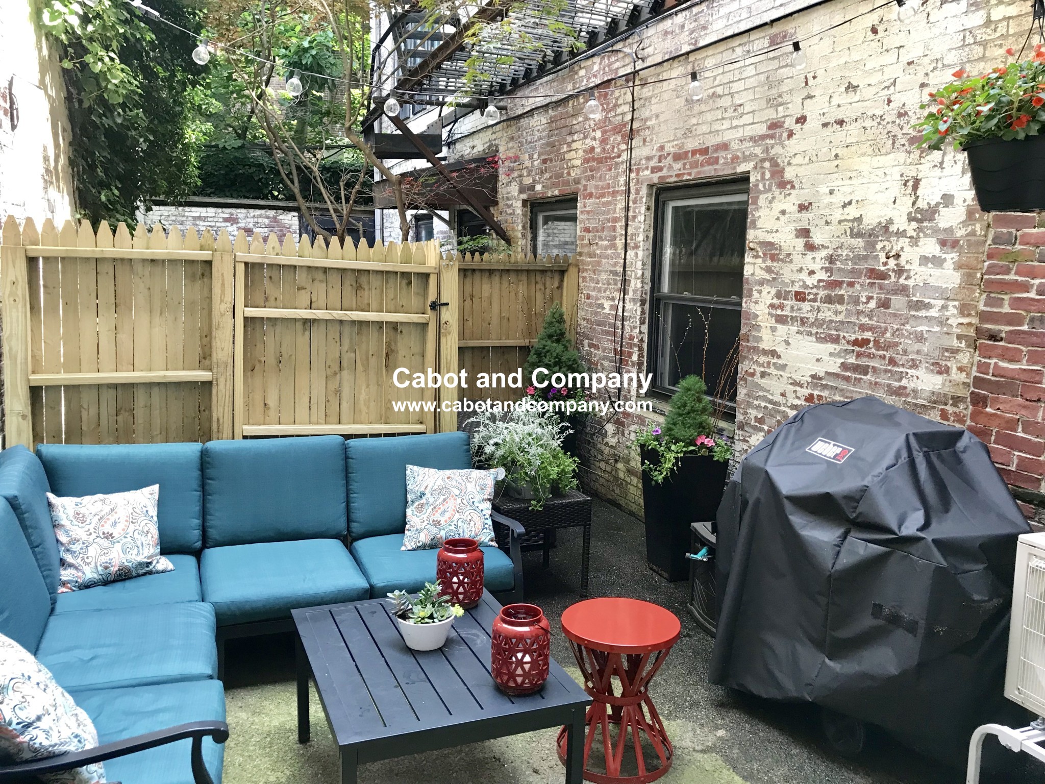 81 Mount Vernon St, Beacon Hill