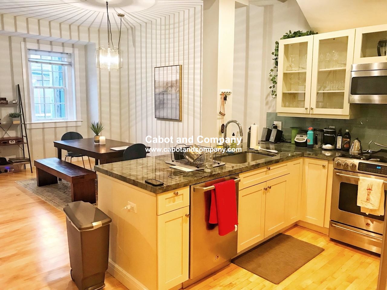 2 bed, 2.5 bath apartment for rent at 72 Hamilton St Unit 5, Cambridgeport — photo 1 of 9