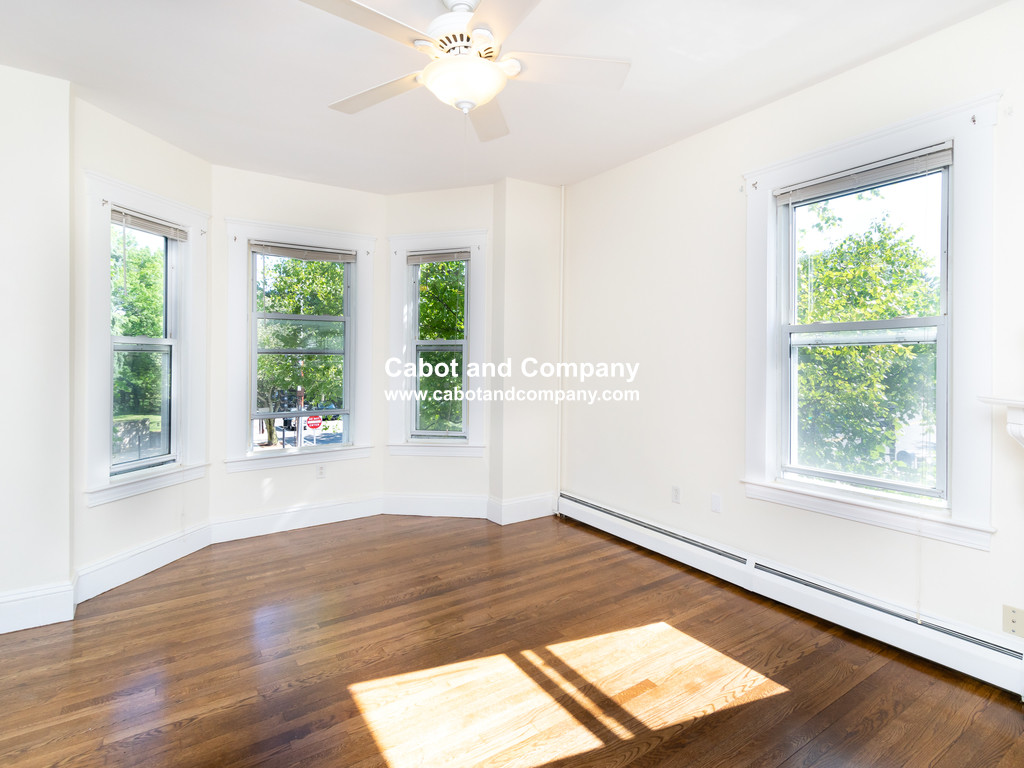 424 Broadway, Mid Cambridge