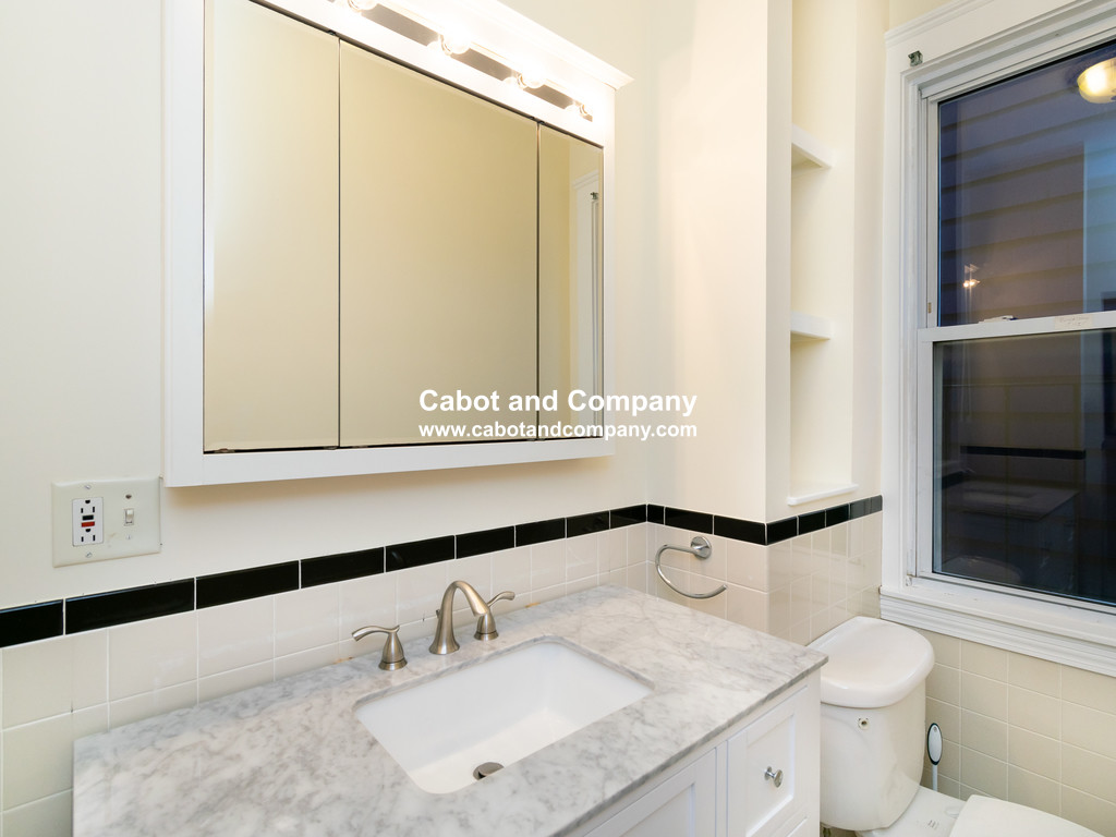 424 Broadway, Mid Cambridge