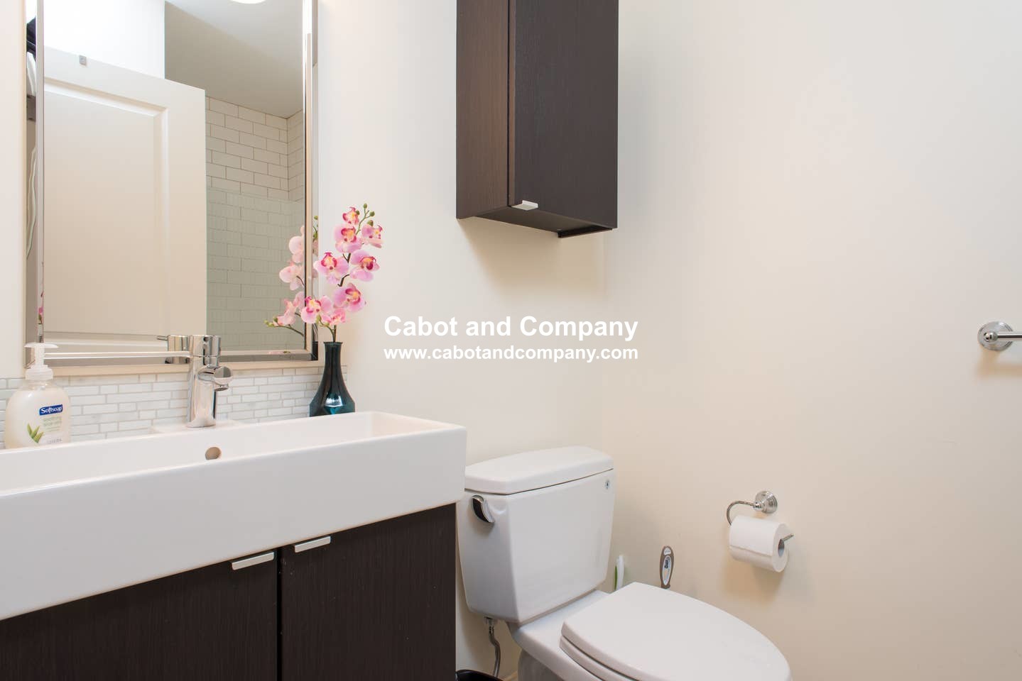 19 Cumberland St, Back Bay