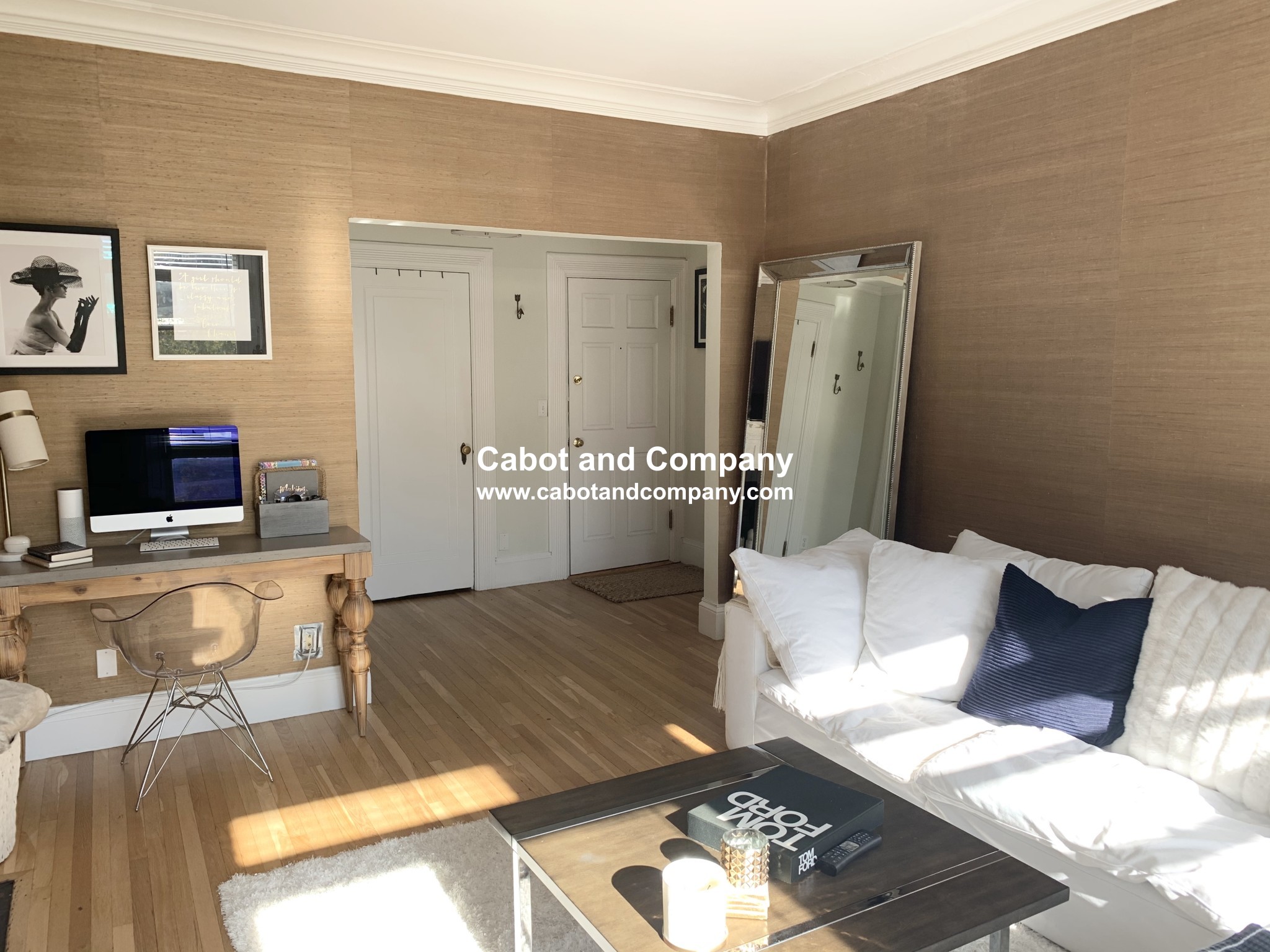 207 Commonwealth Ave, Back Bay