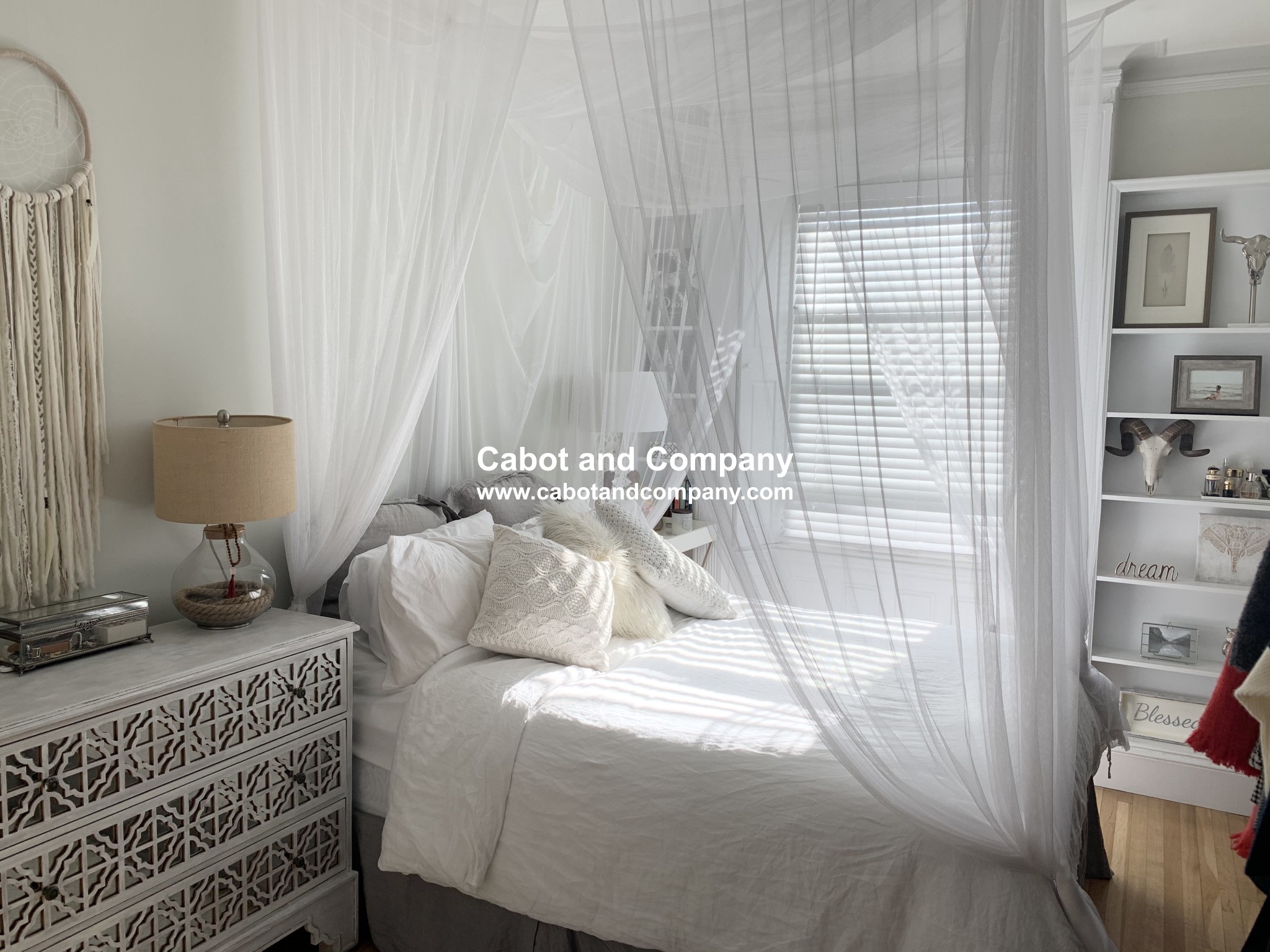 207 Commonwealth Ave, Back Bay