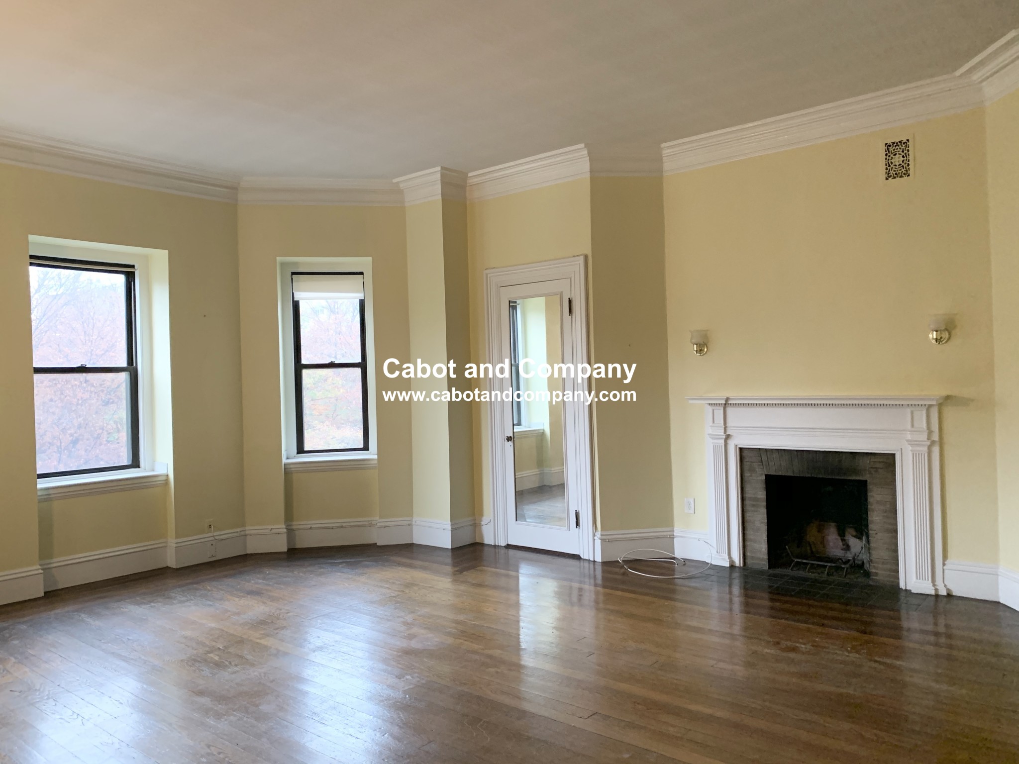 317 Commonwealth Ave, Back Bay