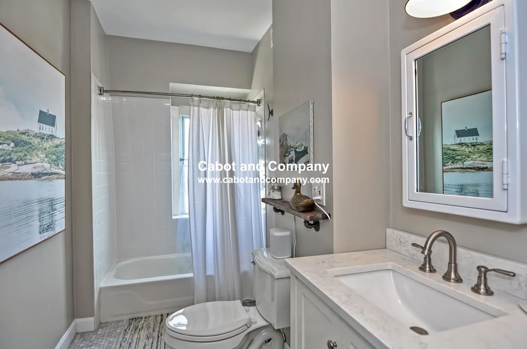1 bed, 1 bath apartment for rent at 576 Broadway Unit 4, South Boston — photo 11 of 14