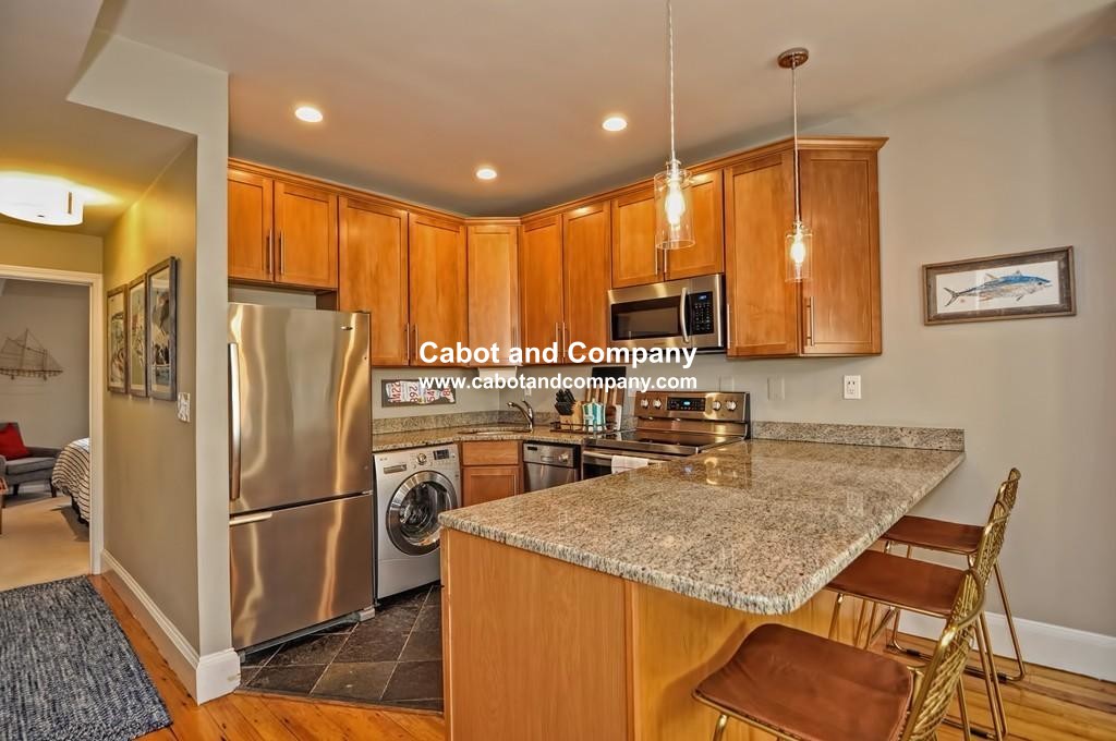 1 bed, 1 bath apartment for rent at 576 Broadway Unit 4, South Boston — photo 3 of 14