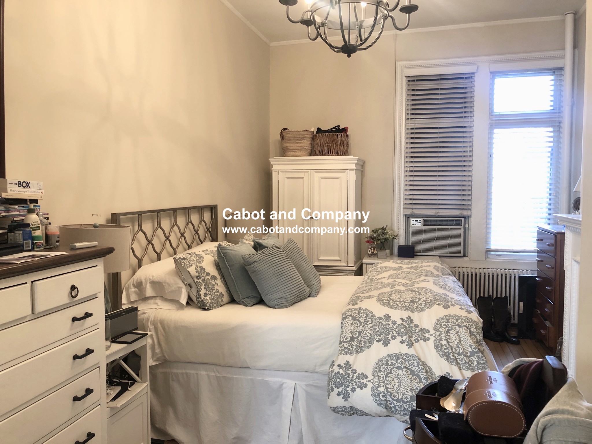 246 Beacon St, Back Bay