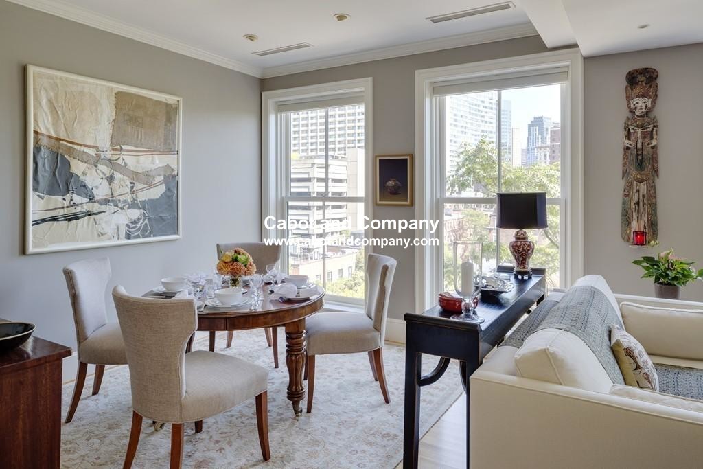 6 Edgerly Pl, Back Bay