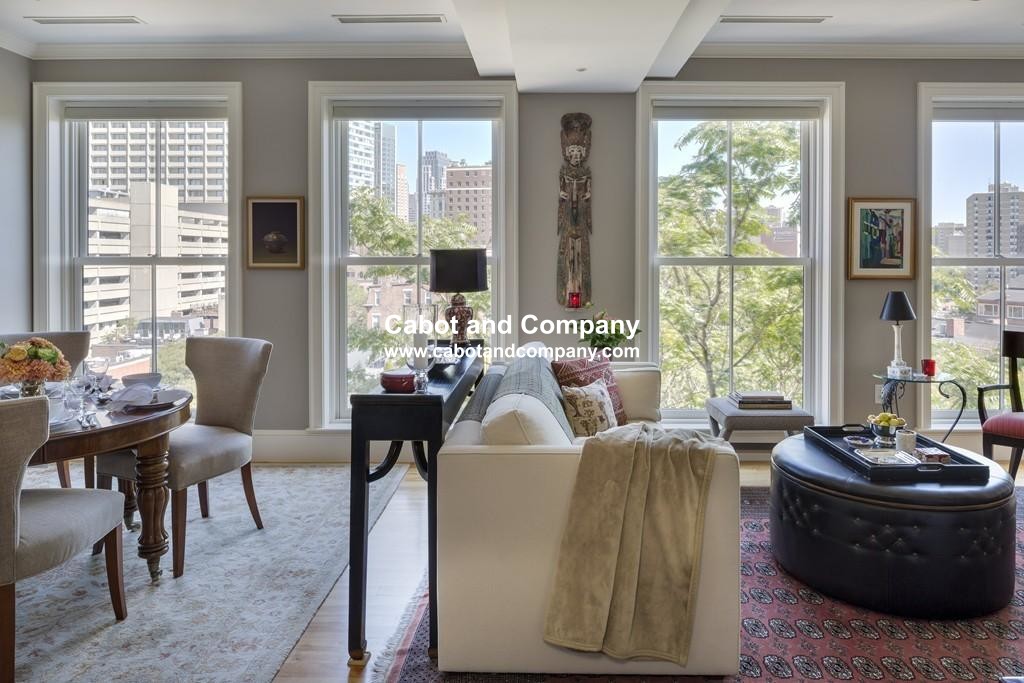 6 Edgerly Pl, Back Bay