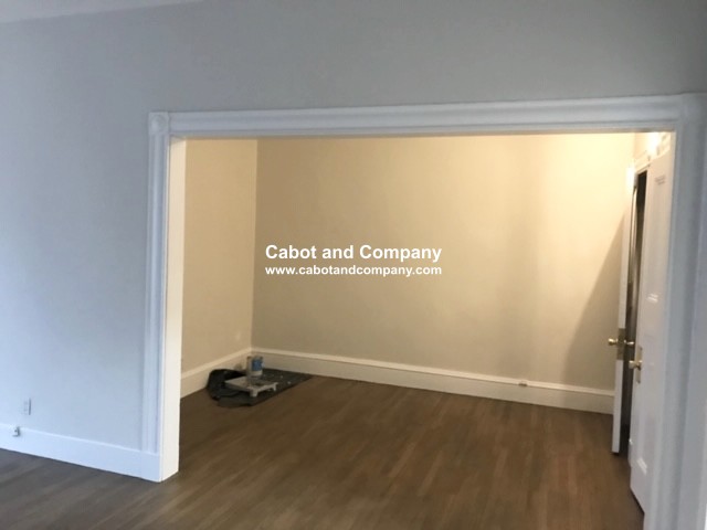 475 Beacon St, Back Bay