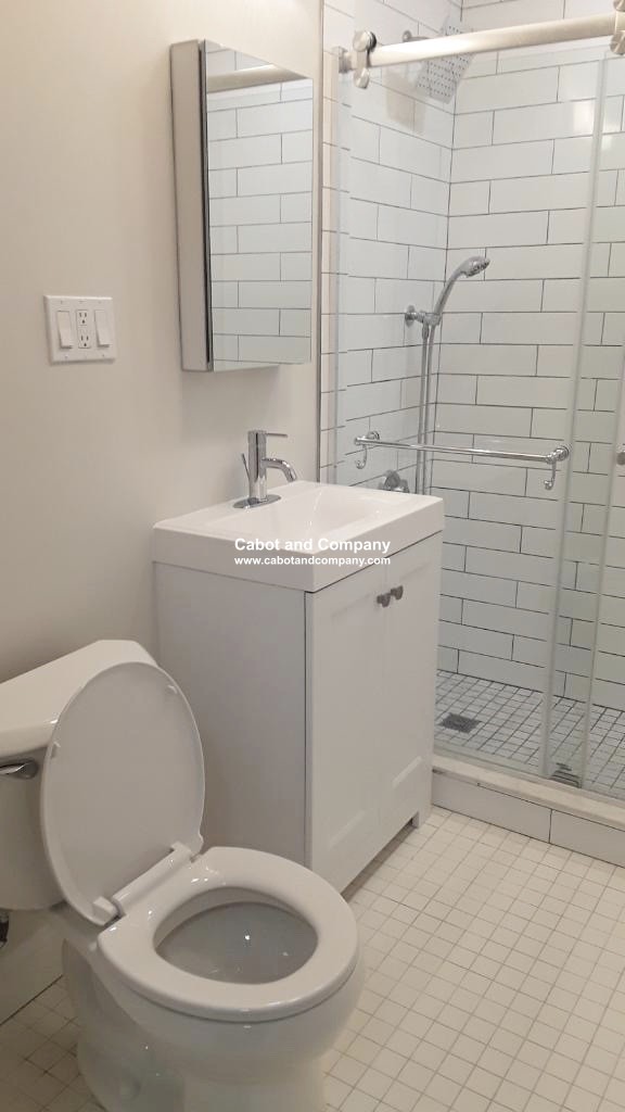 475 Beacon St, Back Bay