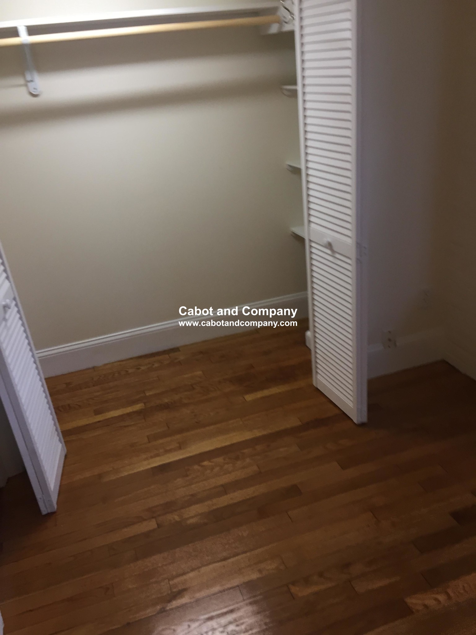 295 Newbury St, Back Bay