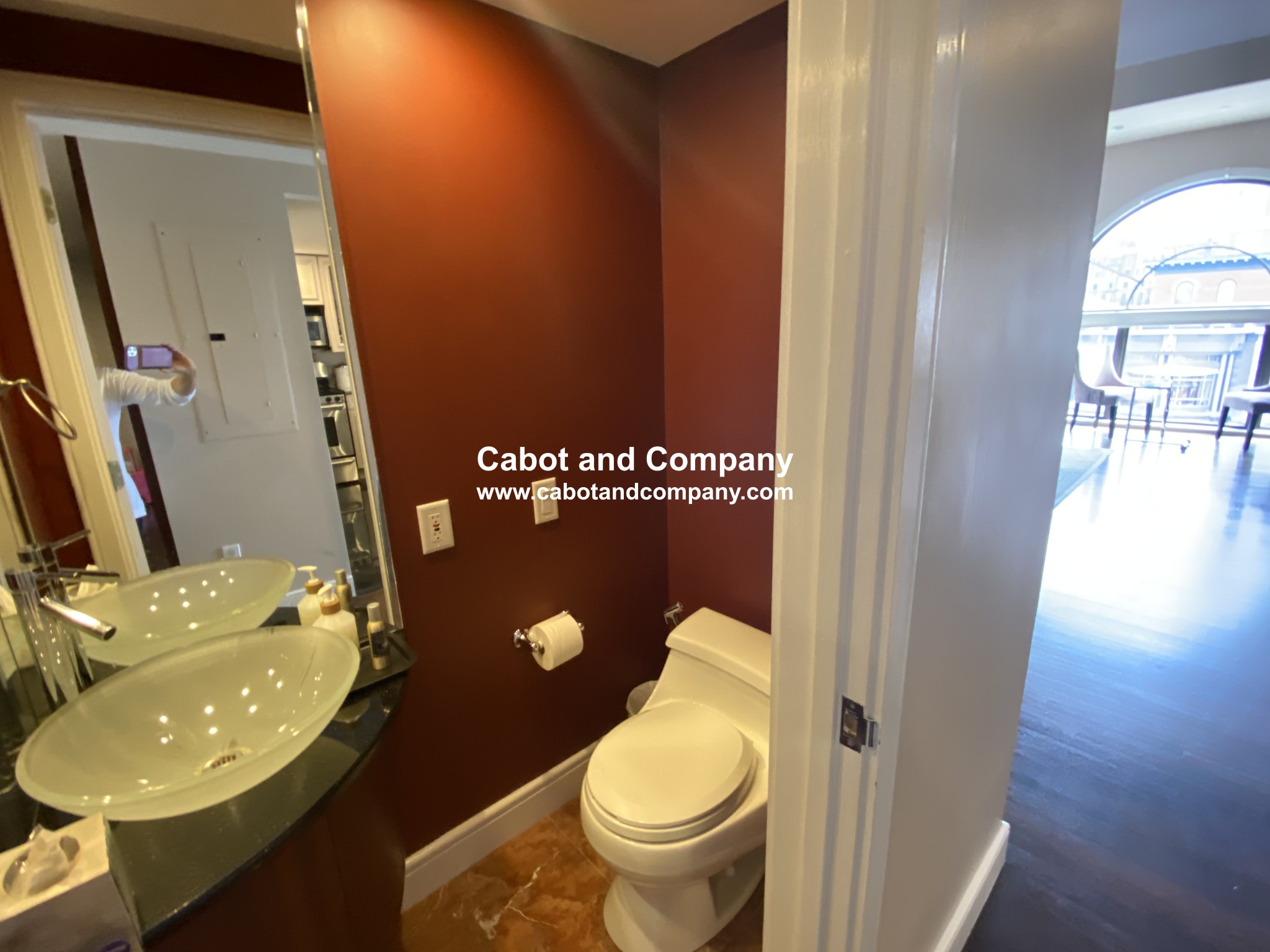 201 Newbury St, Back Bay