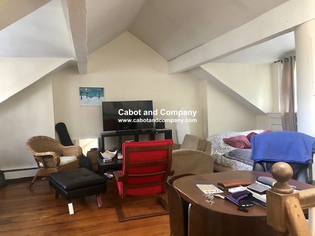 42 Fayette St, Back Bay