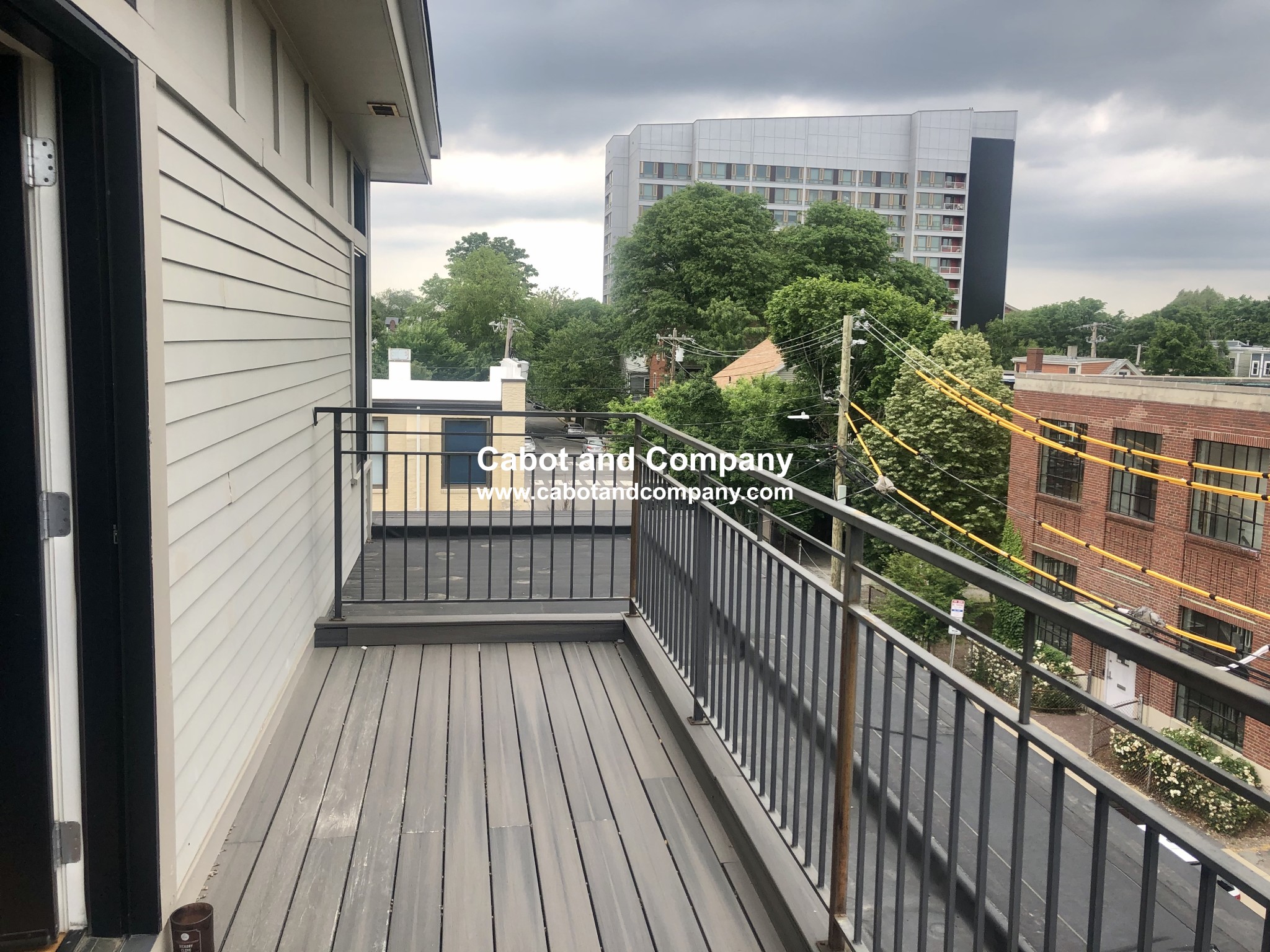 72 Hamilton St, Cambridgeport