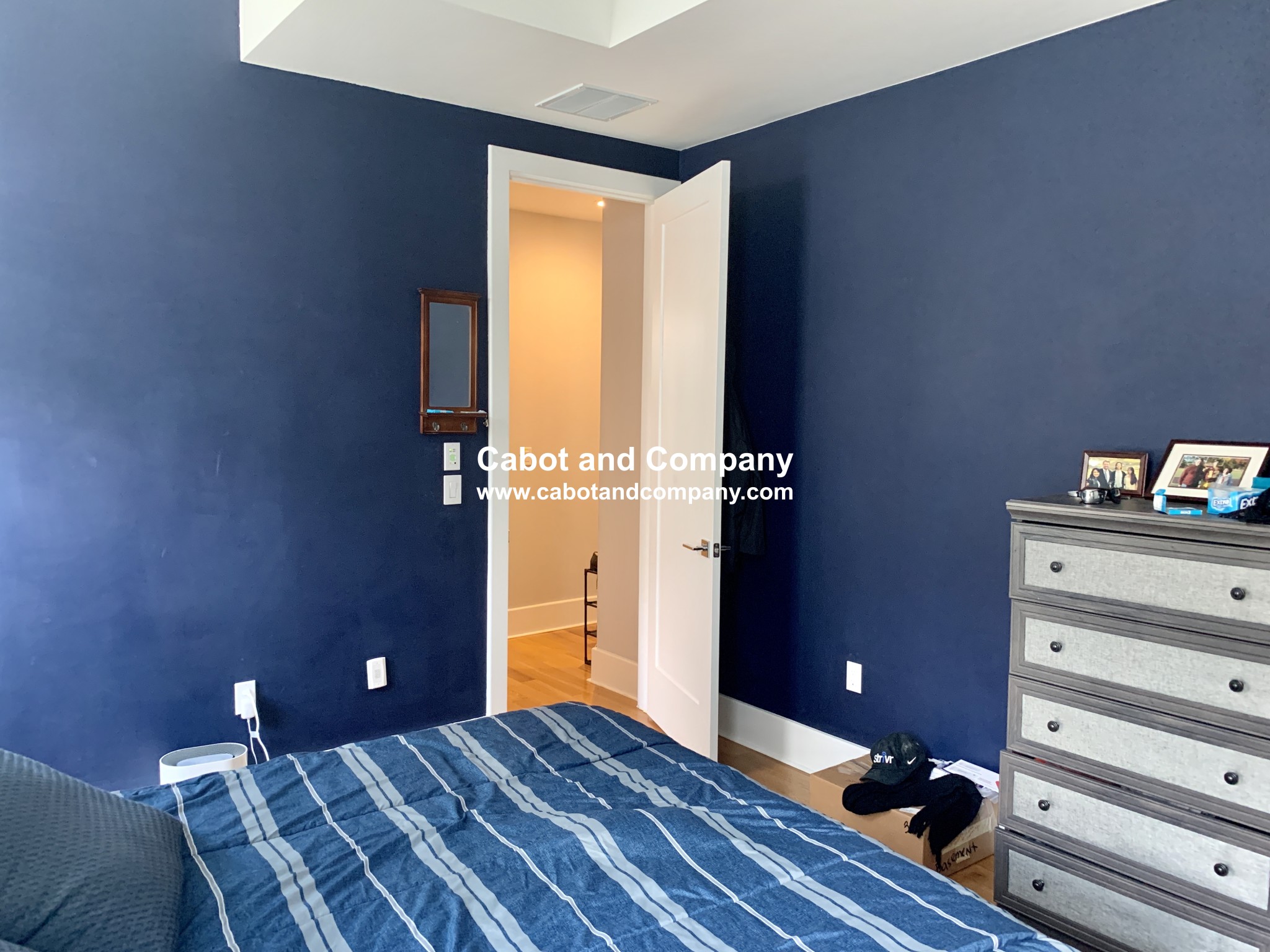 5 Mohawk St, South Boston