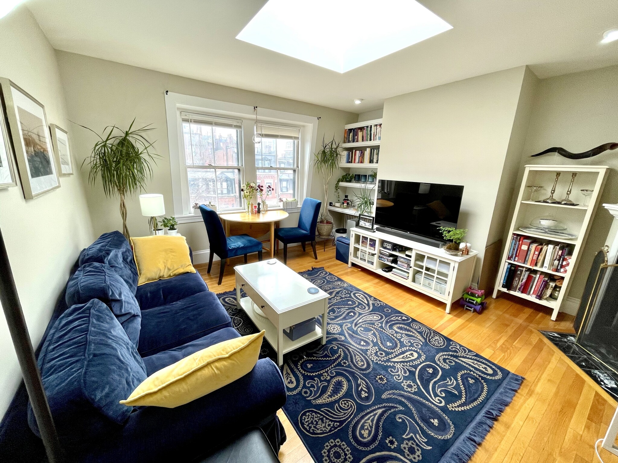 351 Marlborough St, Back Bay