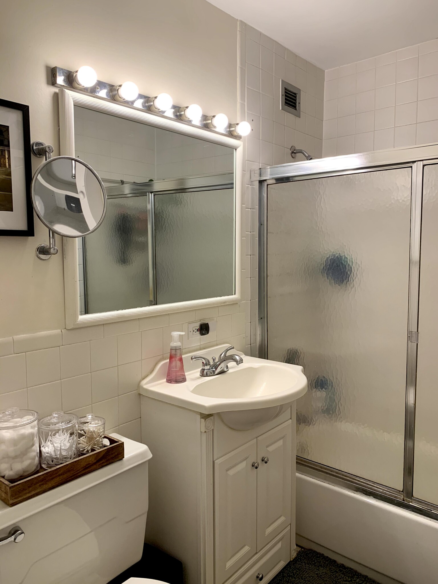 1 bed, 1 bath apartment for rent at 160 Commonwealth Ave Unit 609, Back Bay — photo 9 of 12