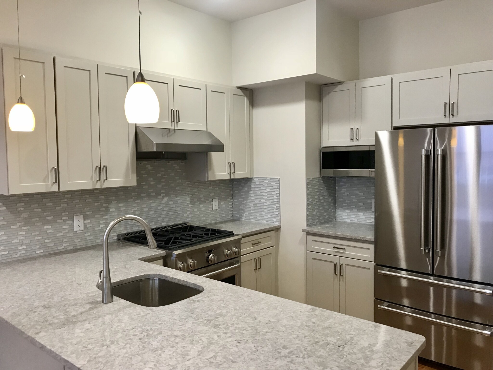 719 Boylston St, Back Bay