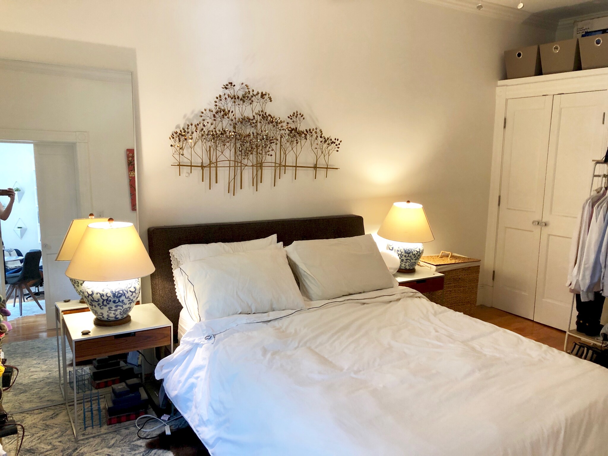 247 Newbury St, Back Bay